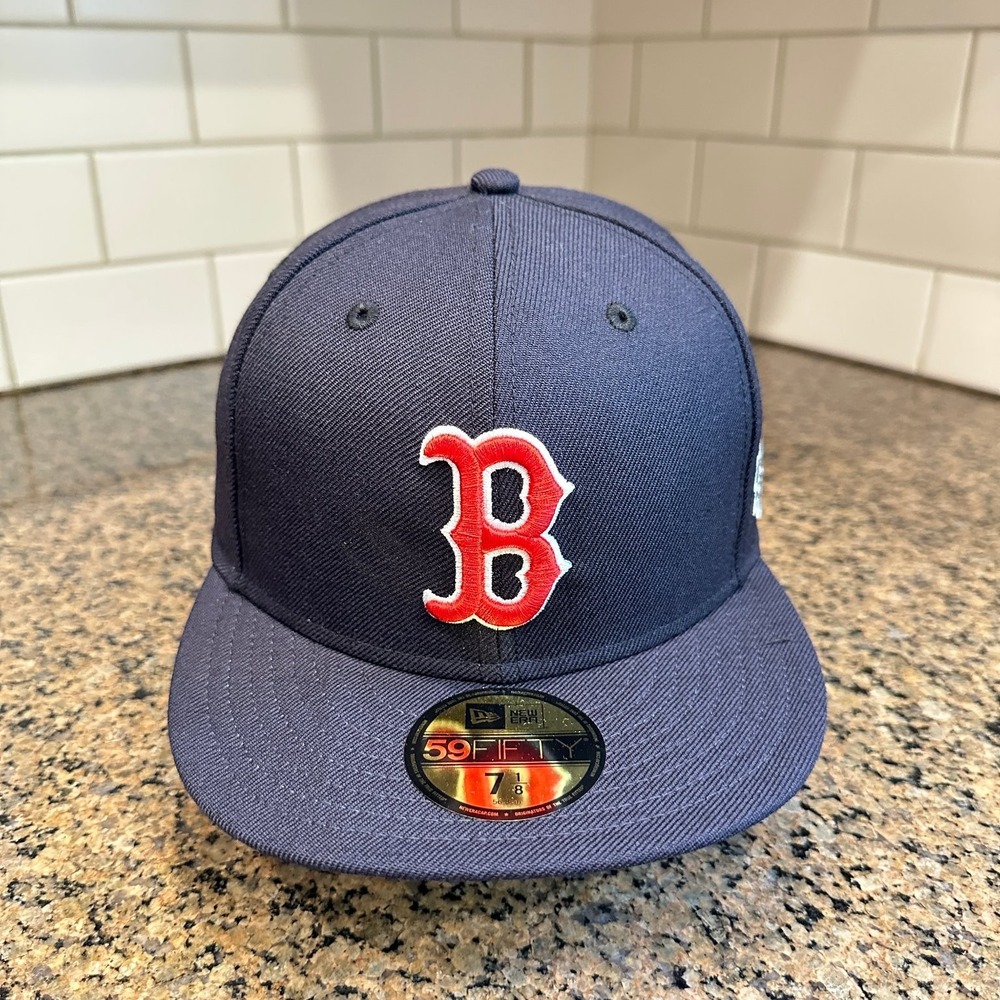 Boston Red Sox New Era 59FIFTY Fitted Hat 7 1/8 Navy 2004 World Series New